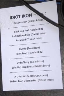 IDIOT IKON
